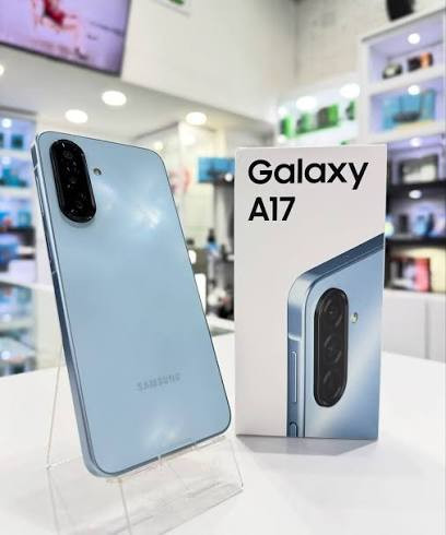 گوشی موبایل سامسونگ مدل Galaxy A17 4G دو سیم کارت ظرفیت 128 گیگابایت و رم 6 گیگابایت - ویتنام